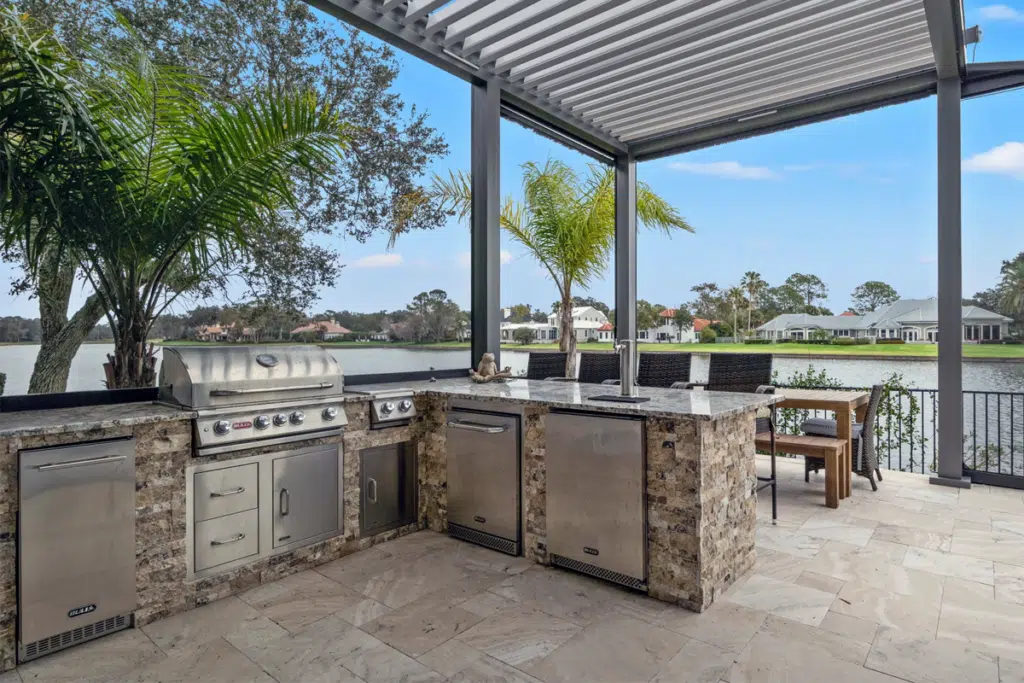 Crocker Marine Services - Outdoor Kitchen