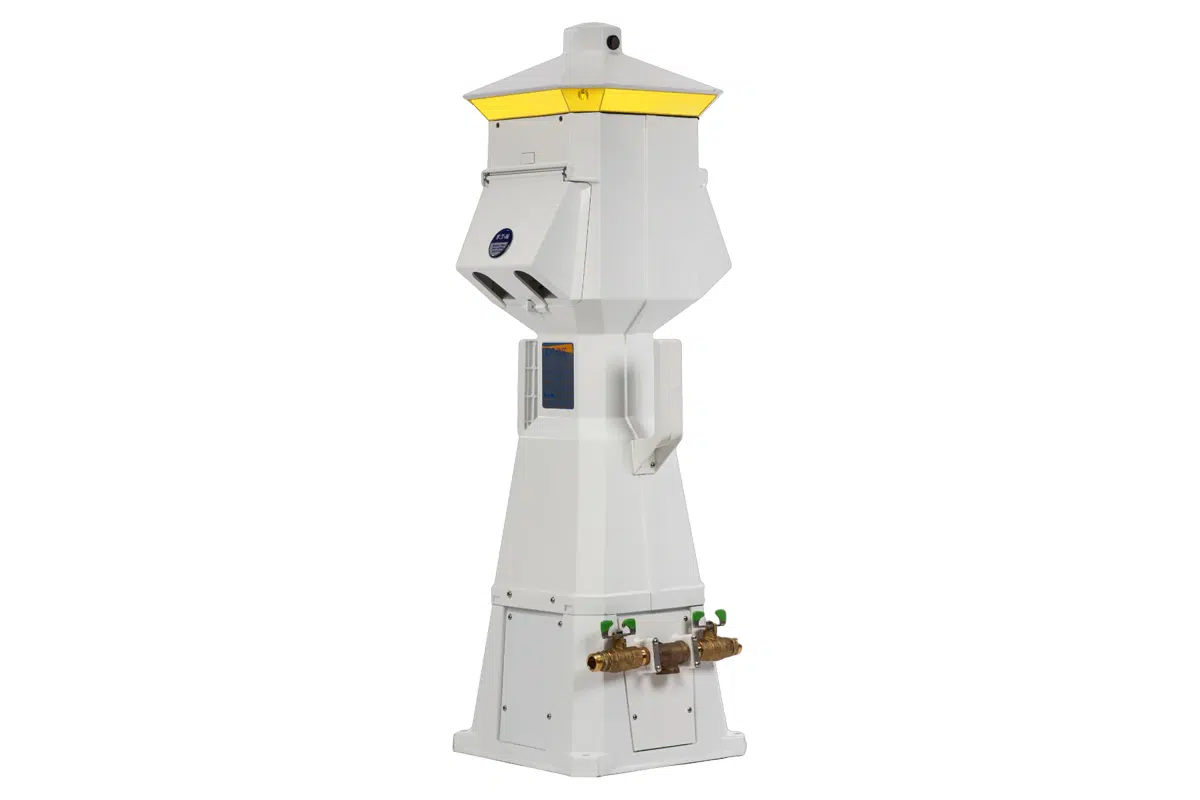Crocker Marine Services - Lighthouse Power Pedestal